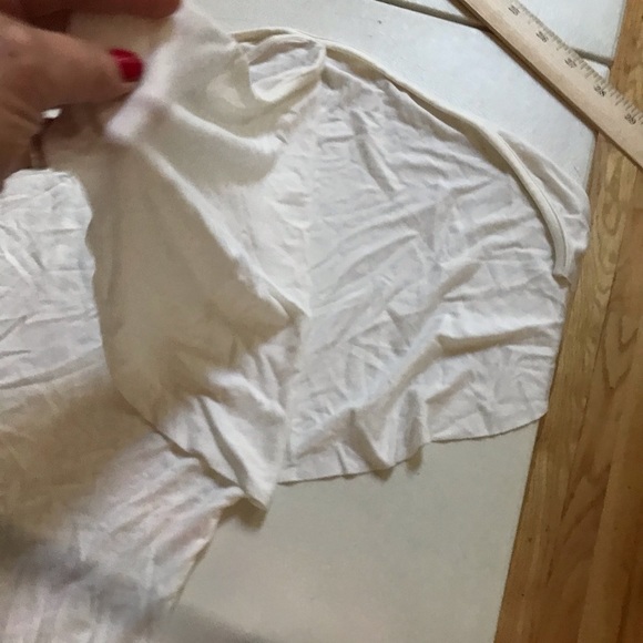 Zara Woman size large white boatneck tee with short slit tulip sleeve - Picture 2 of 7